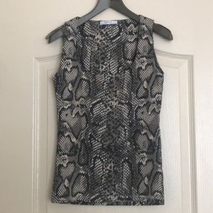 Stretchy Leopard pattern top